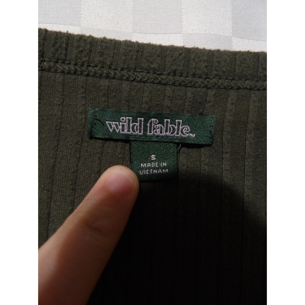 WILD FABLE Ribbed Long Sleeve Crop Top | S - Picture 4 of 5